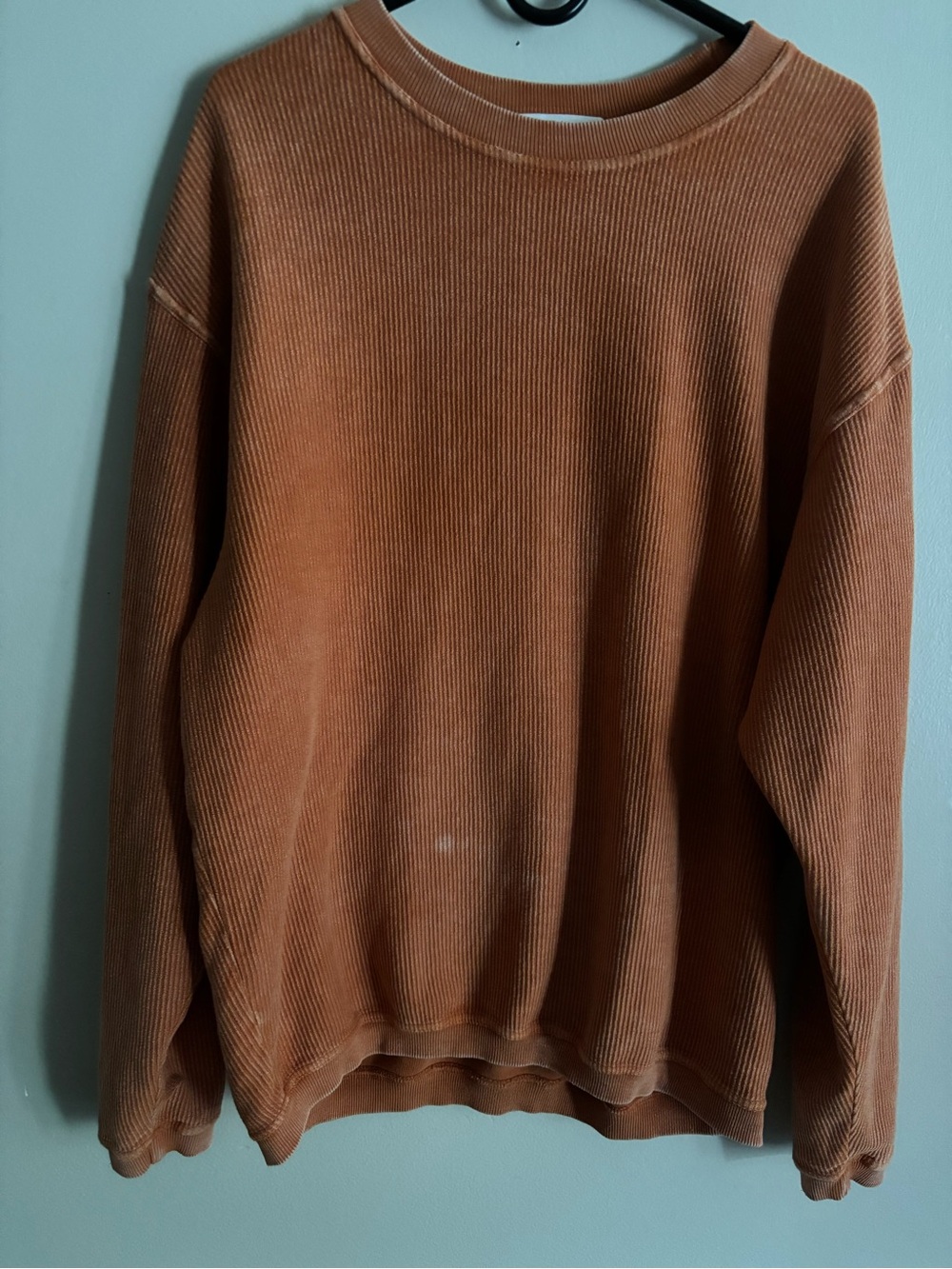 Women’s burnt orange oversized waffle design Crewneck top. Size medium. NWOT
